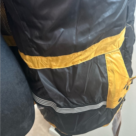 AVALNCHE ski puffer mustard jacket size M NWT - Picture 13 of 14